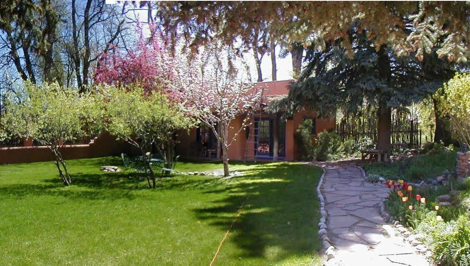 Adobe And Pines Inn Bed And Breakfast Ranchos de Taos Dış mekan fotoğraf